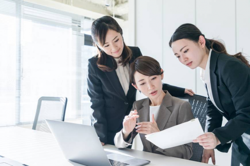trần nhà thủy tinh trần nhà thủy tinh